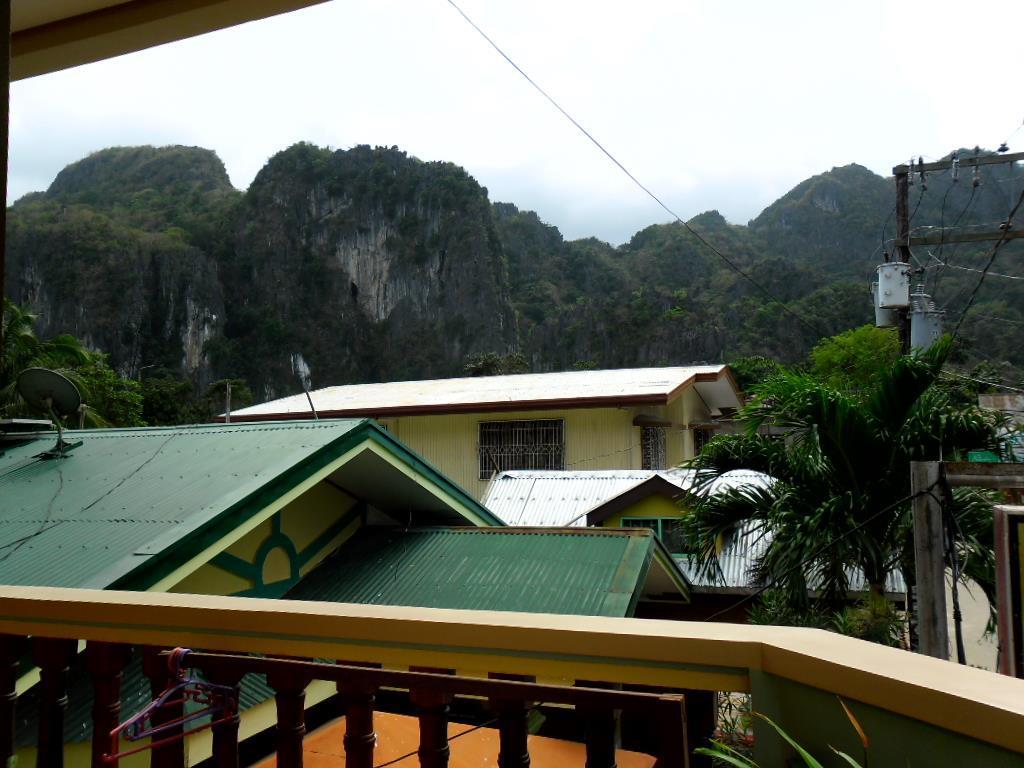 ซานียาส เพนชั่น Hotel Langi-langiban ภายนอก รูปภาพ